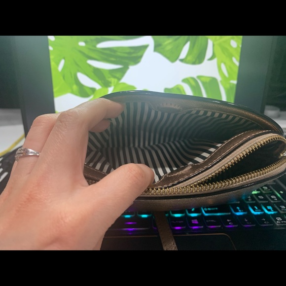 Kate Spade Small Crossbody Bag. Rose gold - Picture 7 of 9